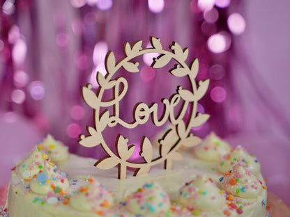 Kikis Cake Topper - Love -  von Kikis Kitchen - Nur €5.90! Bestelle jetzt Kikis Kitchen